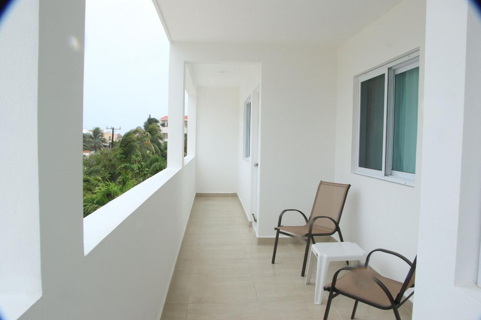 Edifico Con Departamentos Amplios Cerca De La Playa Appartement Puerto Morelos Buitenkant foto