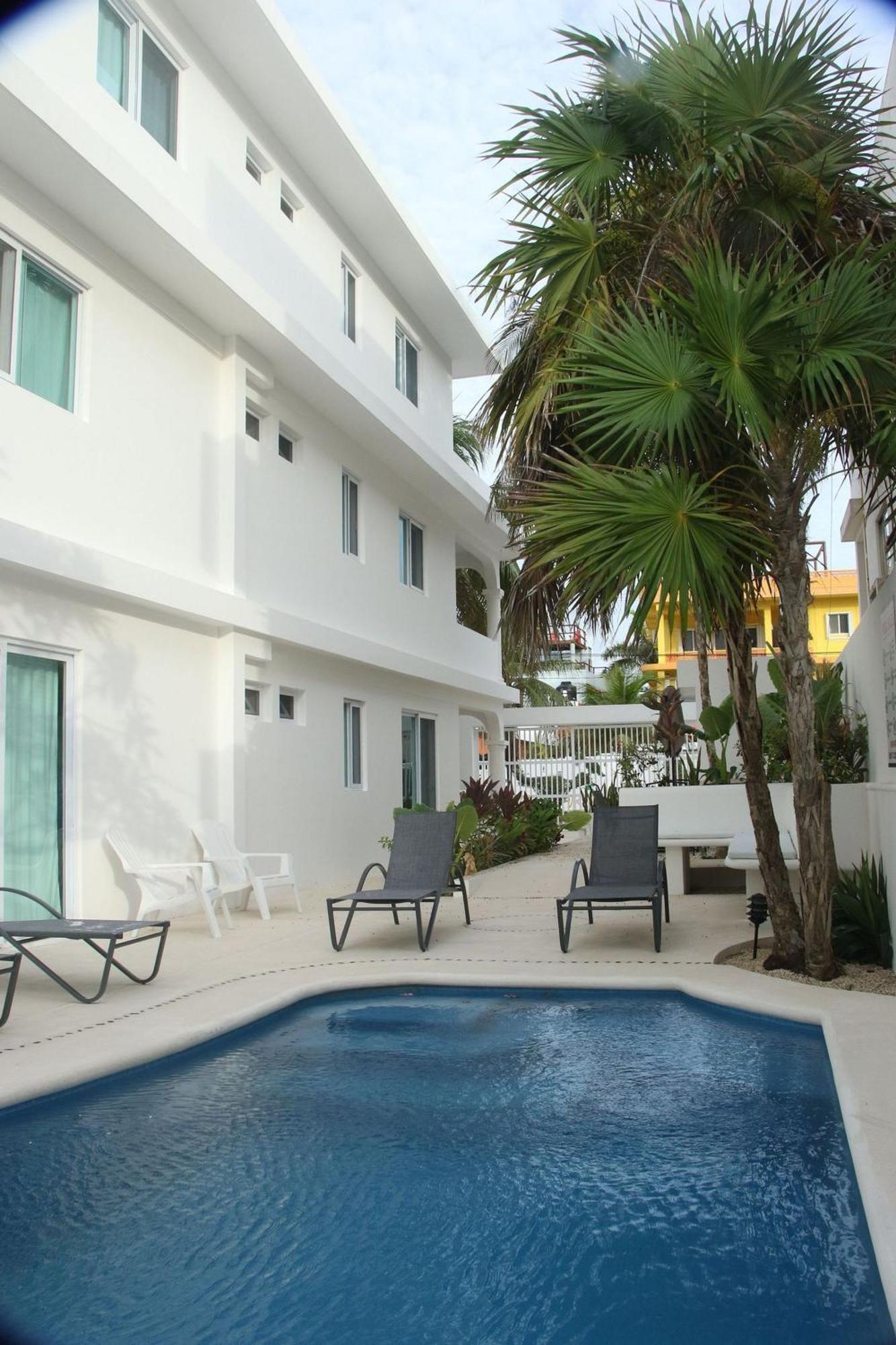 Edifico Con Departamentos Amplios Cerca De La Playa Appartement Puerto Morelos Buitenkant foto